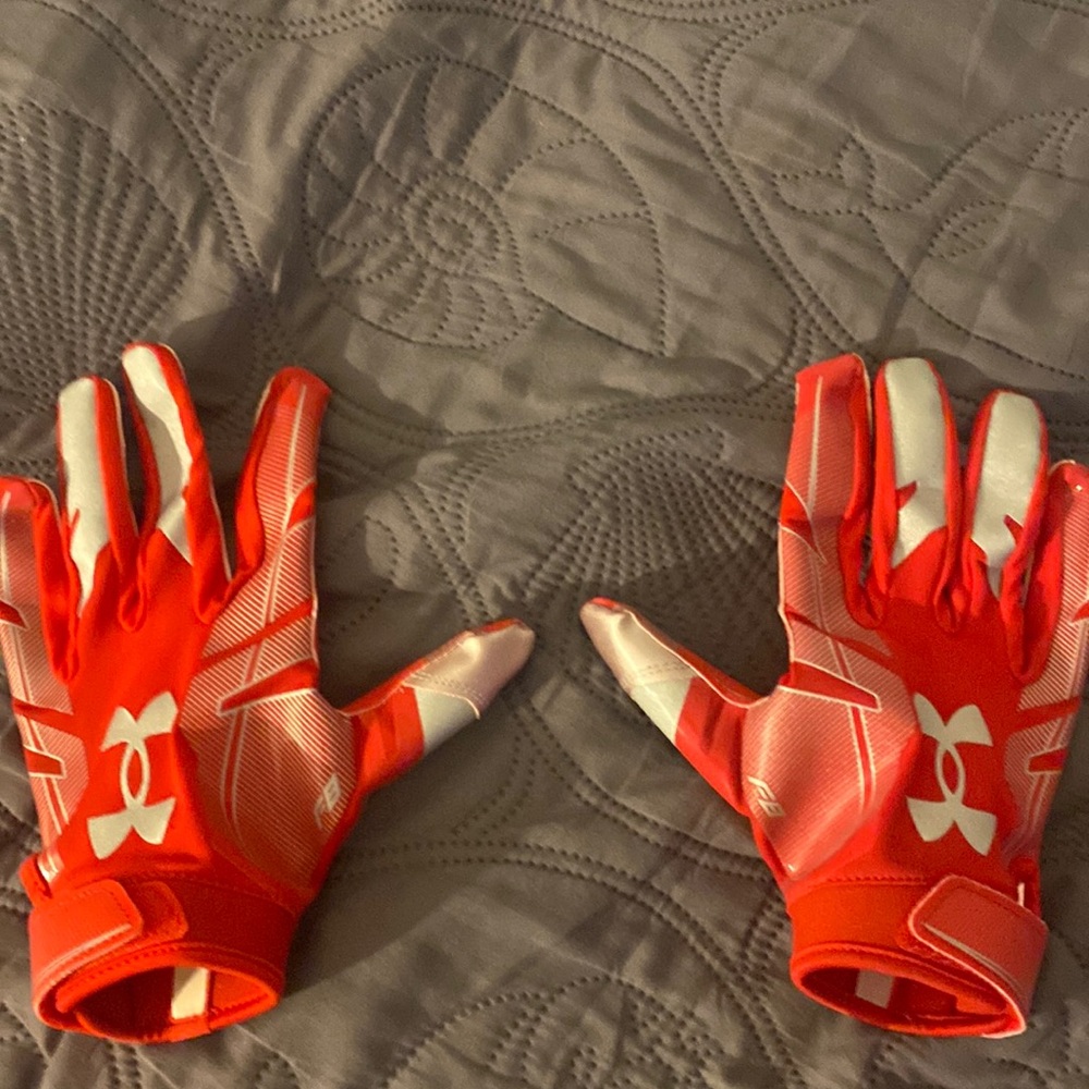 Under armour football gloves